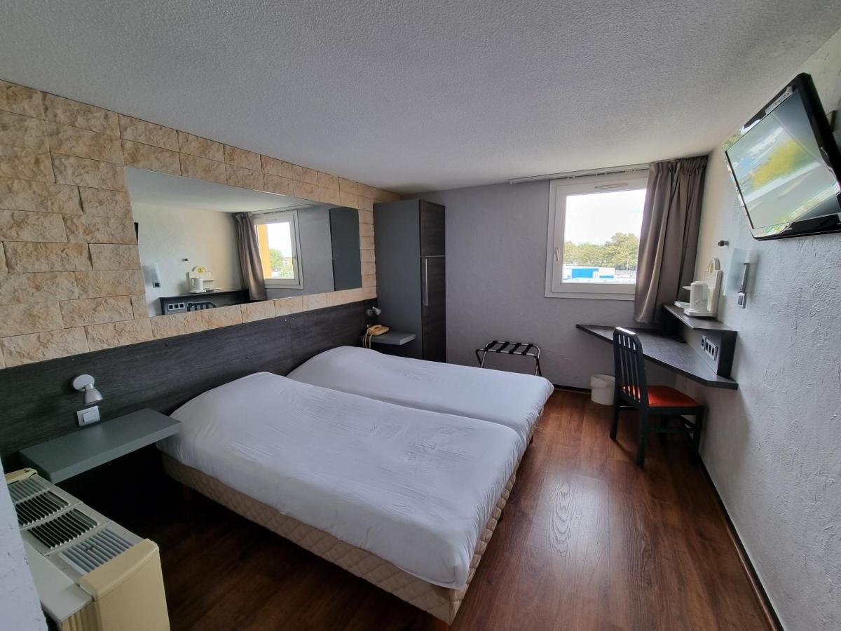 Hotel Restaurant Le Relais - Pau Nord 롱 외부 사진